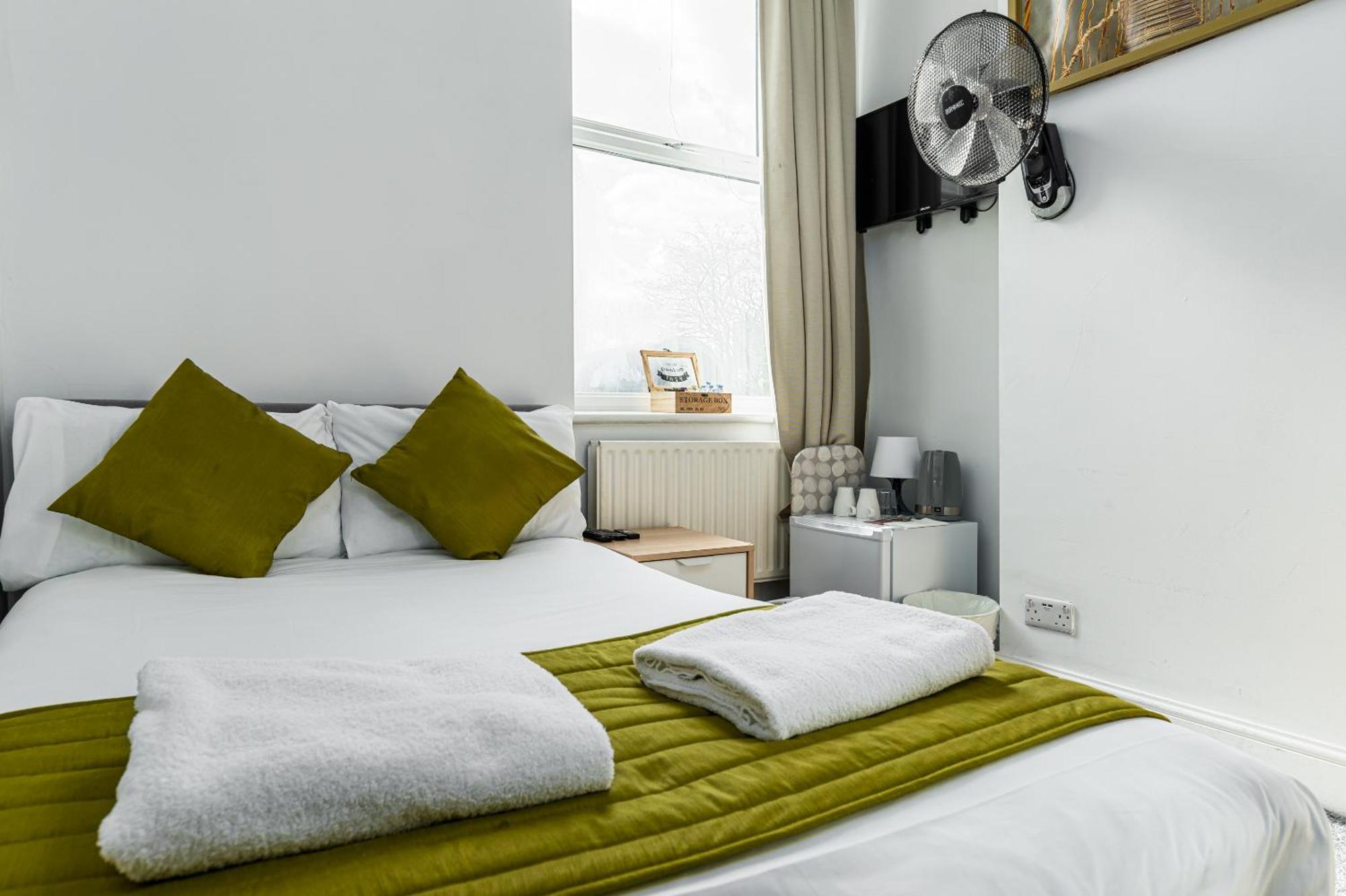 Ryam Suites London Exterior photo